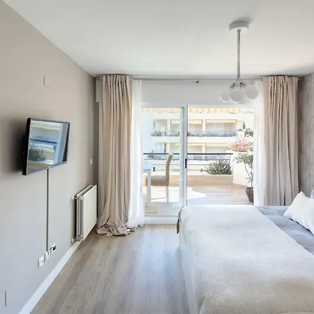 Apartment Fantastic Next To Guadalmina Golf Course In Marbella